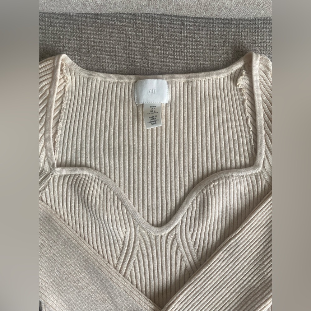 H&M Off-White Ribbed Knit Top - Picture 2 of 5